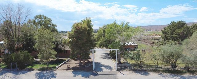 2025 Whipple Avenue, Logandale, NV 89021