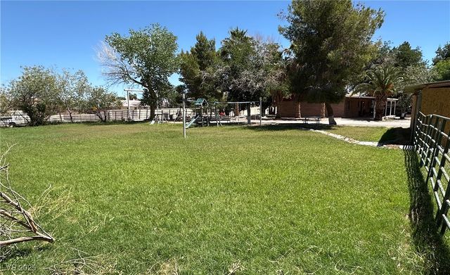 2025 Whipple Avenue, Logandale, NV 89021