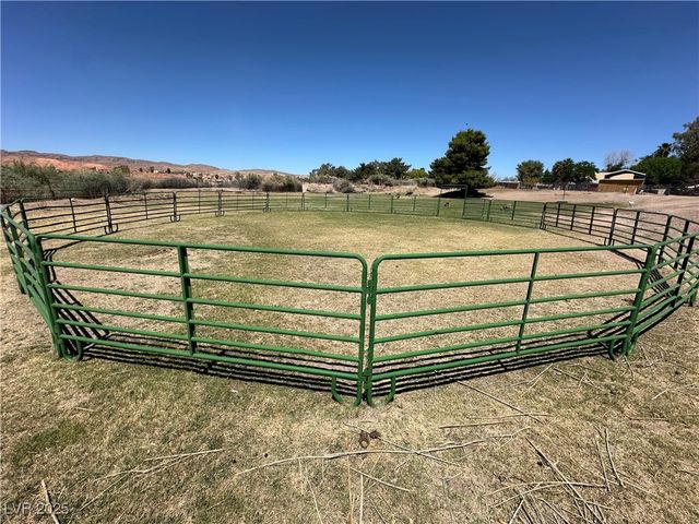 2025 Whipple Avenue, Logandale, NV 89021