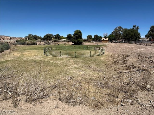 2025 Whipple Avenue, Logandale, NV 89021
