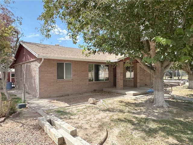 2025 Whipple Avenue, Logandale, NV 89021