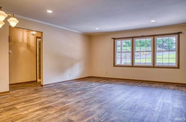 10500 Browning Road, Evansville, IN 47725