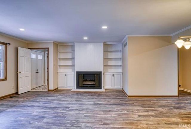 10500 Browning Road, Evansville, IN 47725