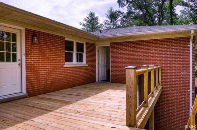 10500 Browning Road, Evansville, IN 47725