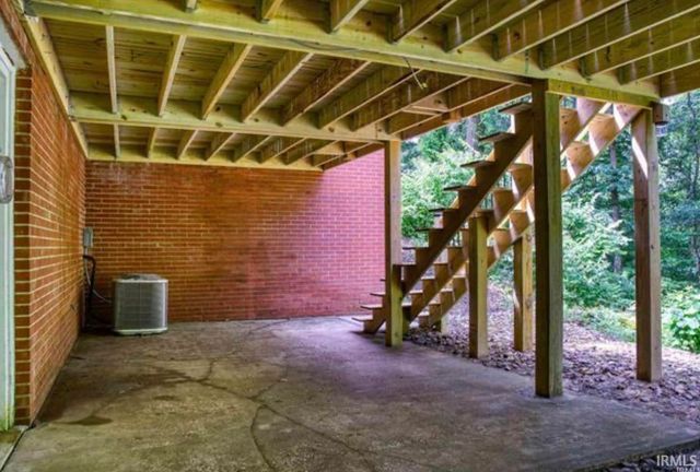 10500 Browning Road, Evansville, IN 47725