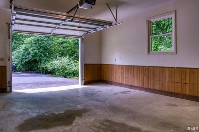 10500 Browning Road, Evansville, IN 47725