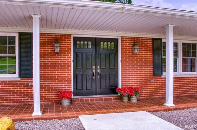 10500 Browning Road, Evansville, IN 47725