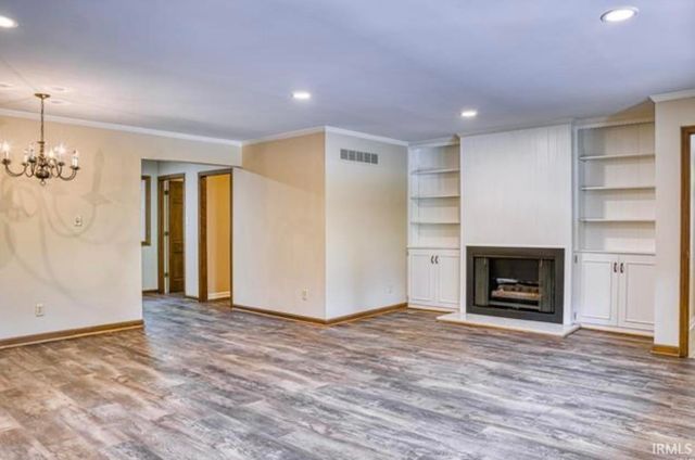 10500 Browning Road, Evansville, IN 47725