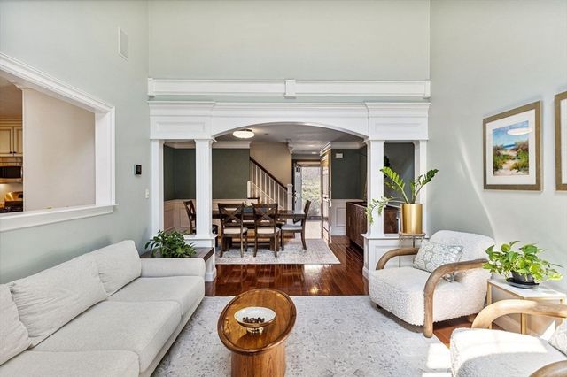 10 Trevor Ln 10, Hopkinton, MA 01748