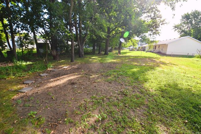 10231 Ashleys Meadow Drive, Granger, IN 46530