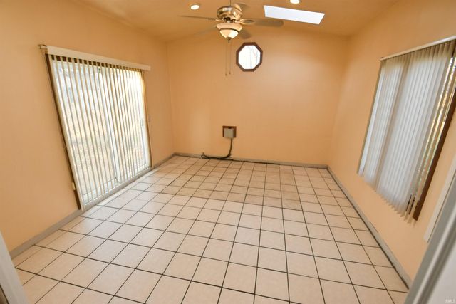 10231 Ashleys Meadow Drive, Granger, IN 46530