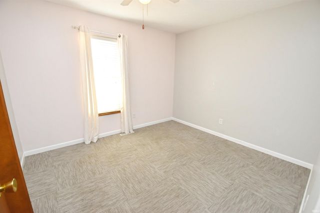 10231 Ashleys Meadow Drive, Granger, IN 46530