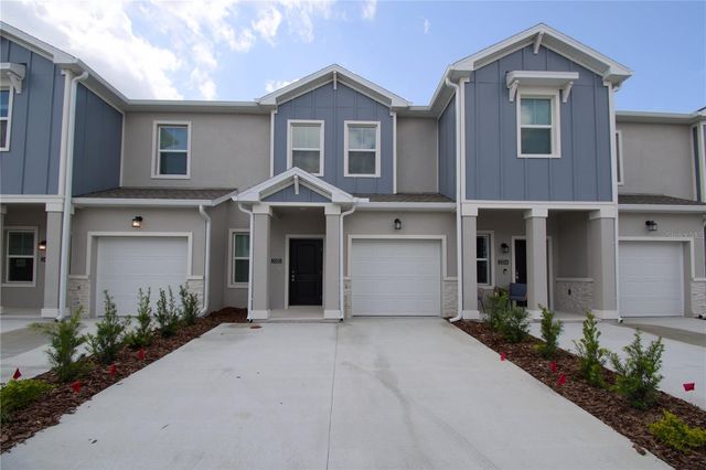 2500 SKYLINE LOOP, Kissimmee, FL 34758
