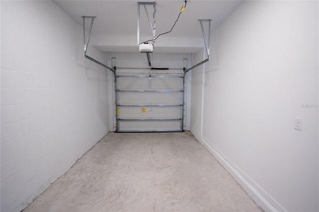 2500 SKYLINE LOOP, Kissimmee, FL 34758