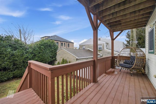 331 Undercliff Avenue, Edgewater, NJ 07020