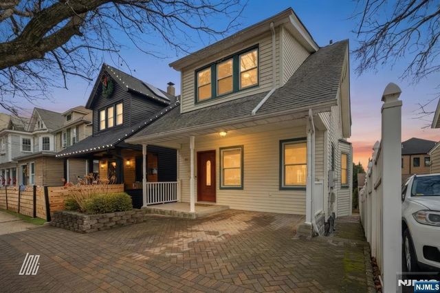 331 Undercliff Avenue, Edgewater, NJ 07020