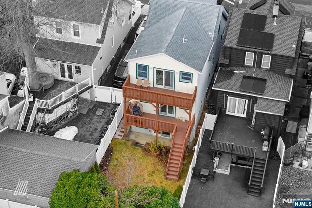 331 Undercliff Avenue, Edgewater, NJ 07020