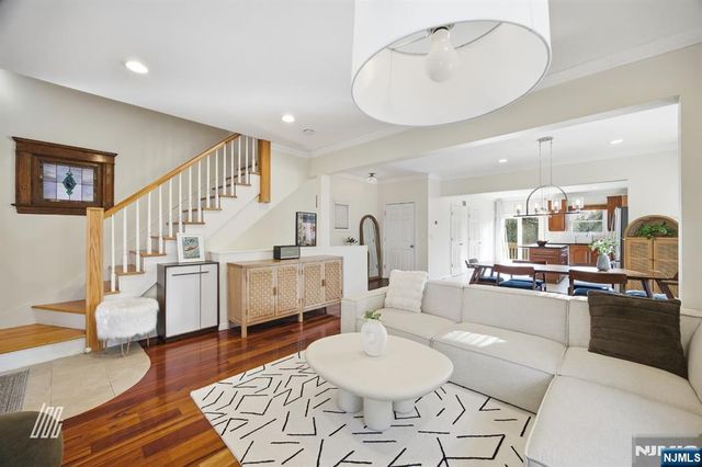 331 Undercliff Avenue, Edgewater, NJ 07020