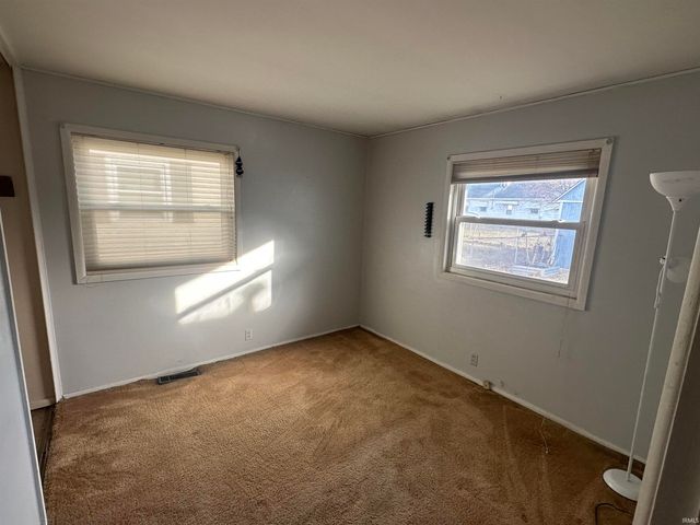 3202 S Jefferson Street, Muncie, IN 47302