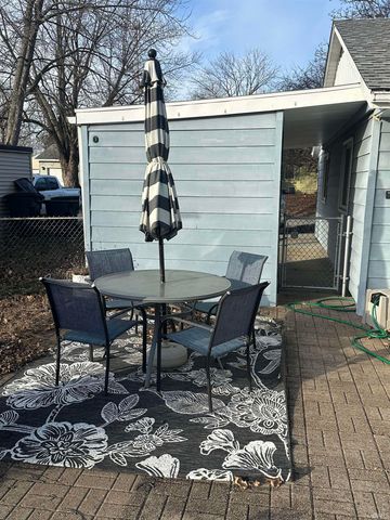 3202 S Jefferson Street, Muncie, IN 47302