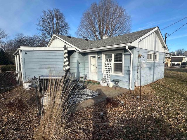 3202 S Jefferson Street, Muncie, IN 47302