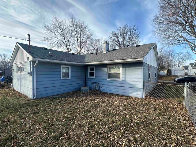 3202 S Jefferson Street, Muncie, IN 47302