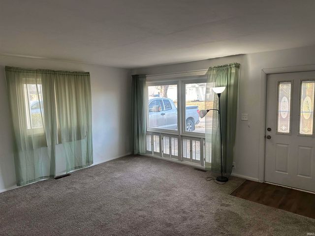 3202 S Jefferson Street, Muncie, IN 47302