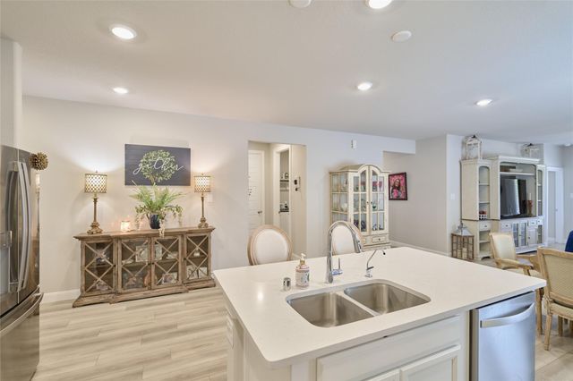 7054 Lauren Oak Drive, Conroe, TX 77304