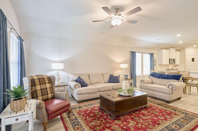 7054 Lauren Oak Drive, Conroe, TX 77304