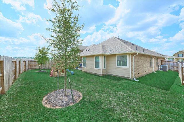 7054 Lauren Oak Drive, Conroe, TX 77304