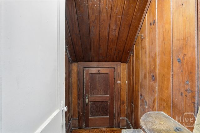 1010 E 31st Street, Savannah, GA 31401