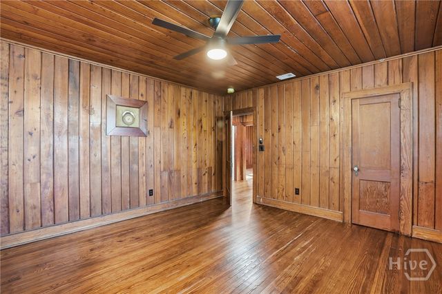 1010 E 31st Street, Savannah, GA 31401