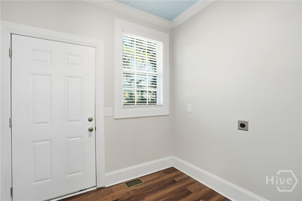 Image 43 of property listing at 1010 E 31st Street, Savannah, GA 31401