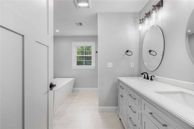 59 Club House Road, Coventry, RI 02816