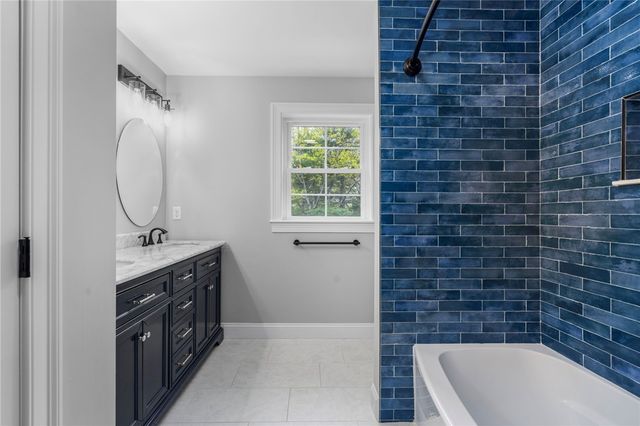 59 Club House Road, Coventry, RI 02816