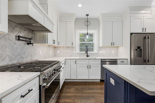 59 Club House Road, Coventry, RI 02816