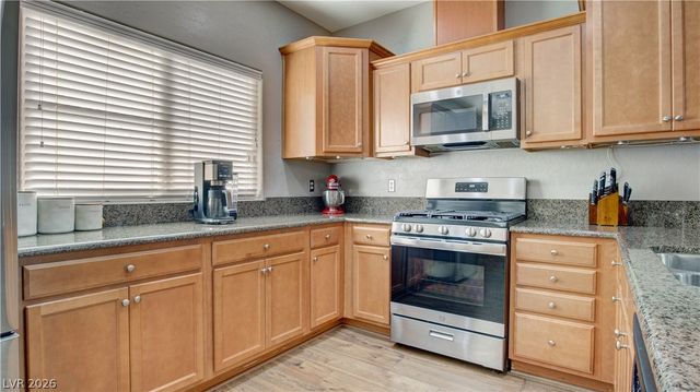 4650 Ranch House Road 82, North Las Vegas, NV 89031