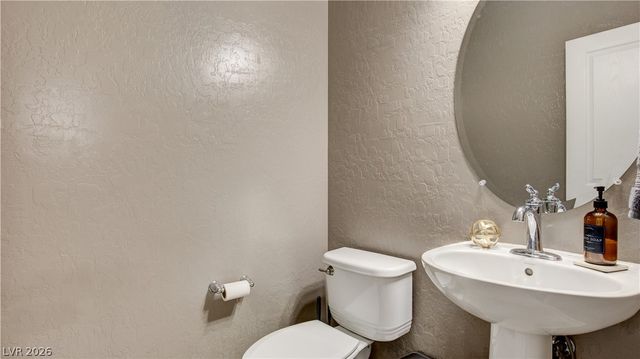 4650 Ranch House Road 82, North Las Vegas, NV 89031