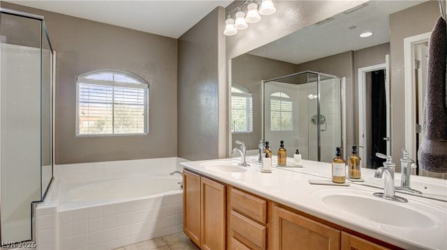 4650 Ranch House Road 82, North Las Vegas, NV 89031