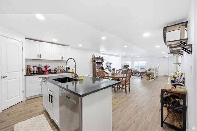 100 E GILBERT PEAK WAY, Eagle Mountain, UT 84005