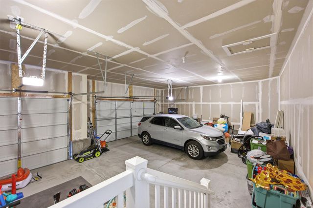 100 E GILBERT PEAK WAY, Eagle Mountain, UT 84005