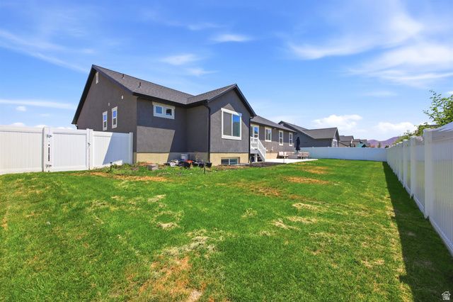 100 E GILBERT PEAK WAY, Eagle Mountain, UT 84005