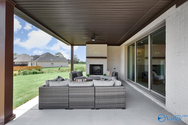 140 Josie Loop Trail, Toney, AL 35773