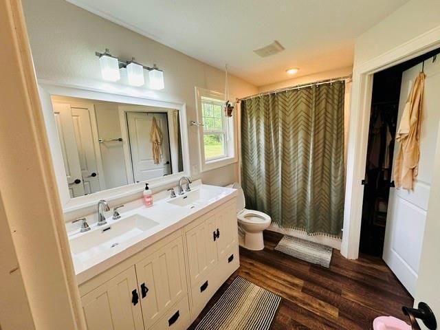9346N Brodi Lane, Hayward, WI 54843