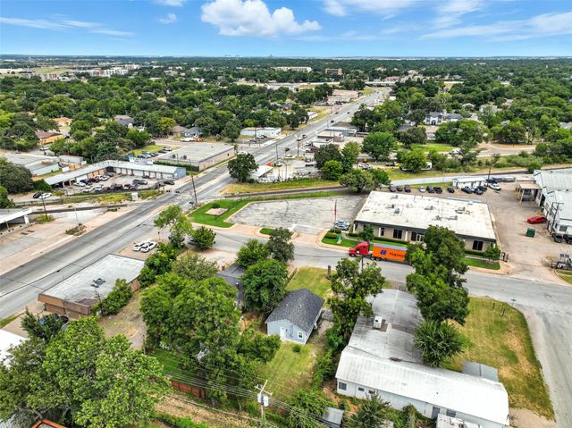 3212 Galvez Avenue, Fort Worth, TX 76111