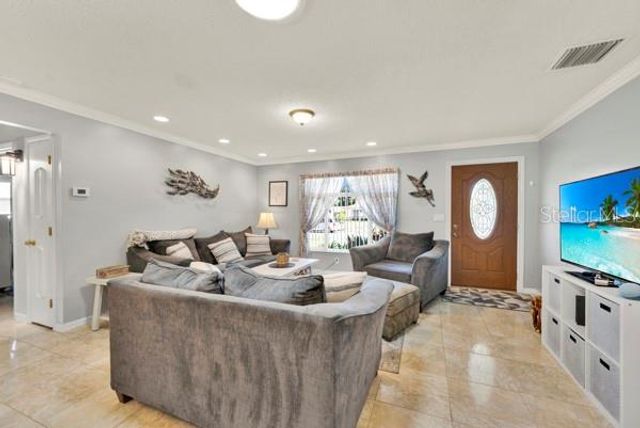 133 STAFFORD CIRCLE, Palm Harbor, FL 34684