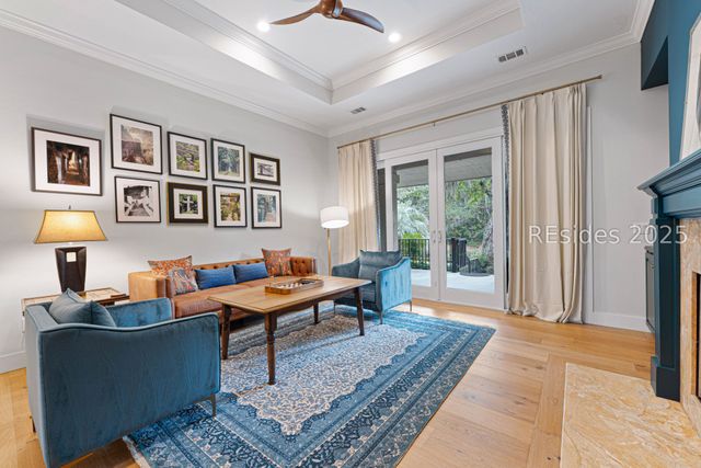 357 Long Cove Dr, Hilton Head Island, SC 29928