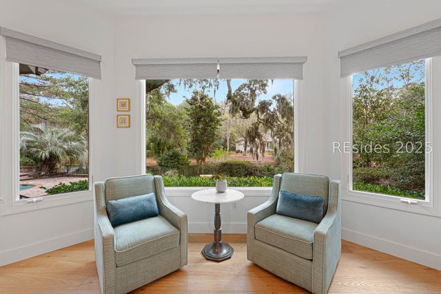 357 Long Cove Dr, Hilton Head Island, SC 29928