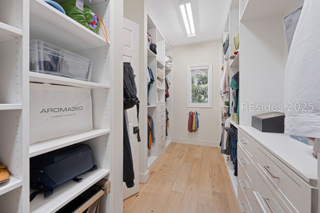 357 Long Cove Dr, Hilton Head Island, SC 29928