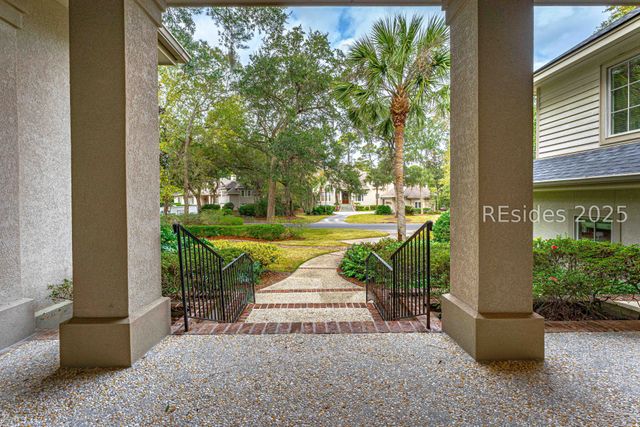 357 Long Cove Dr, Hilton Head Island, SC 29928